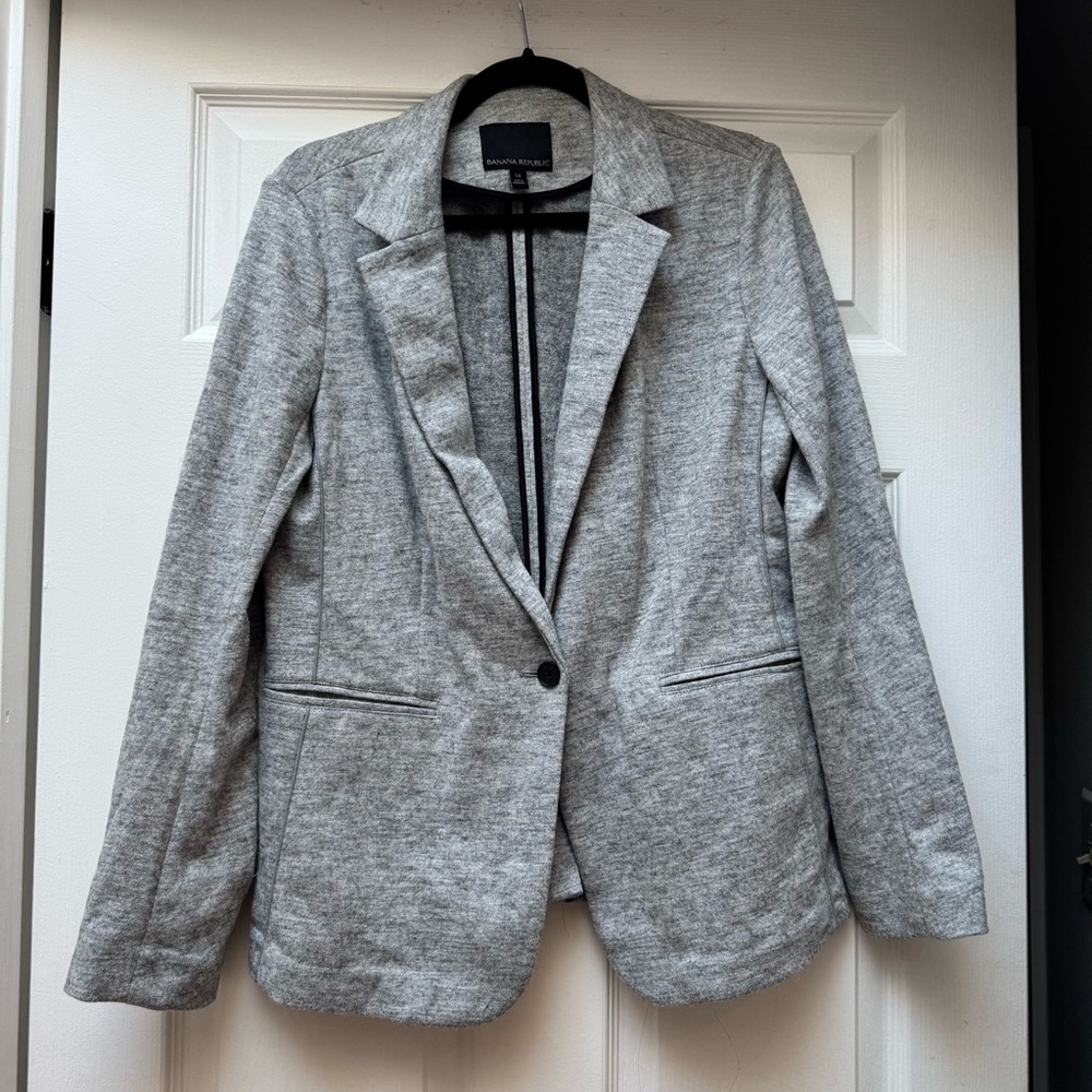 Banana Republic Women's Heather Gray Knit Blazer, size 14